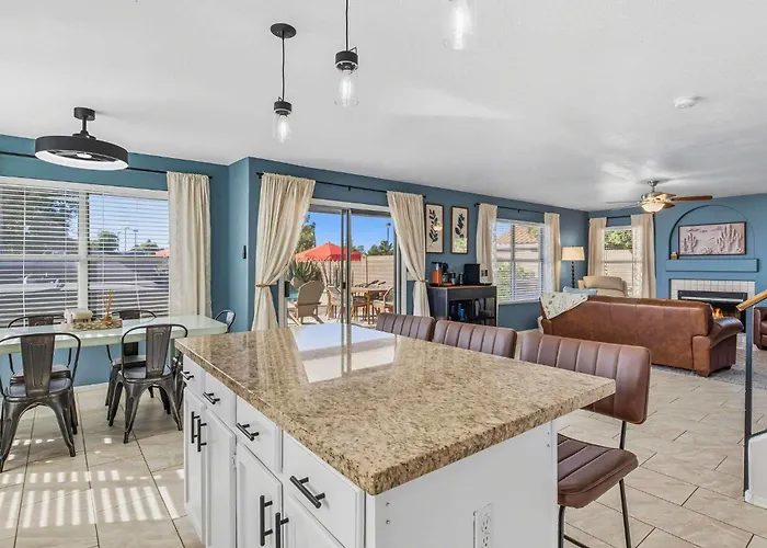 Heated Pool, Hot Tub, Games & More! * Mesa