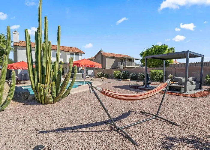 Heated Pool, Hot Tub, Games & More!
