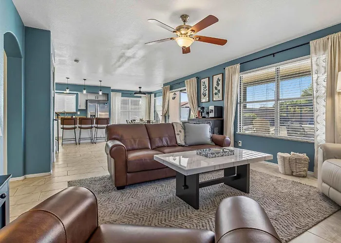 Heated Pool, Hot Tub, Games & More! *