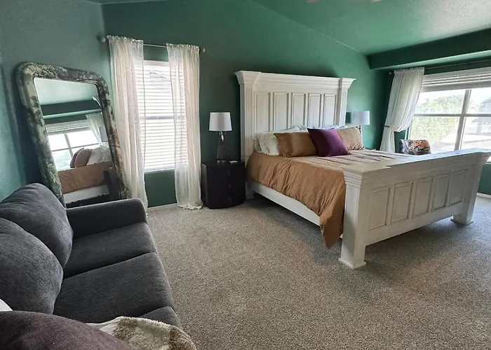 Heated Pool, Hot Tub, Games & More! Mesa